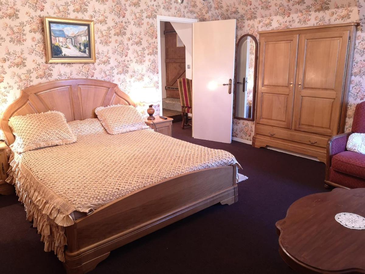 Manoir De La Foulerie Bed & Breakfast Ancteville Екстериор снимка